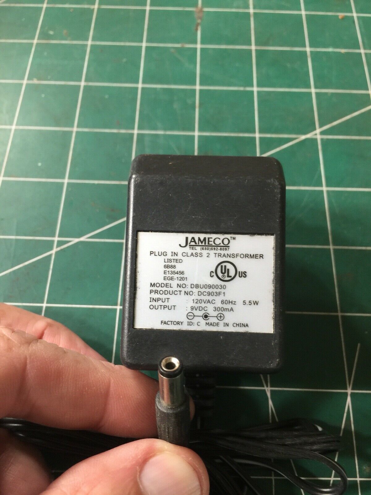 New JAMECO 9V 300mA DBU090030/DC903F1 AC/DC WALL WART POWER SUPPLY ADAPTER CORD